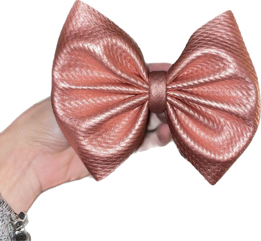 Rose gold metallic